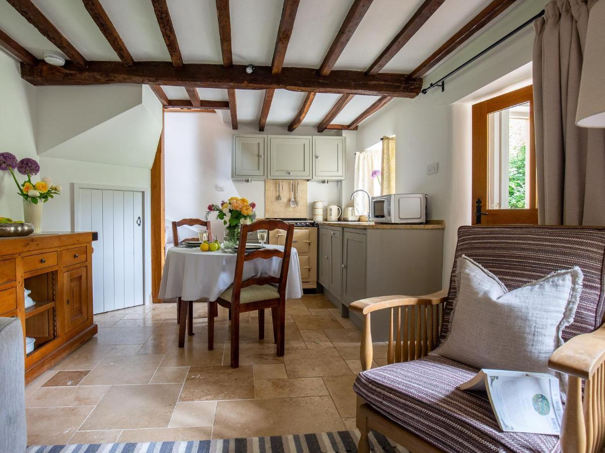 Climbing Rose Cottage - Dog Friendly - Peaceful Cotswold Cottage Adlestrop Exteriér fotografie